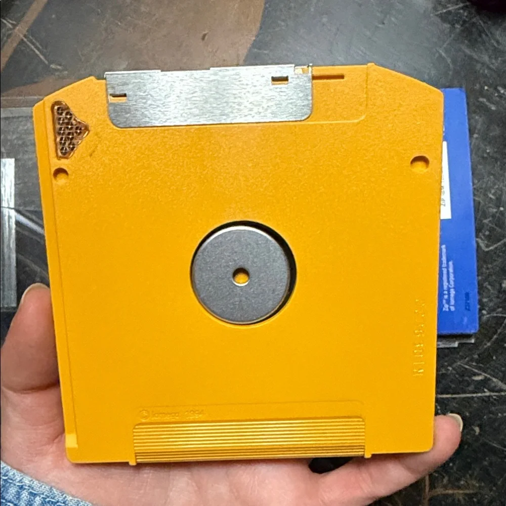1994 Vintage Fujifilm ATOMM Zip Disk with Blue and Yellow Design